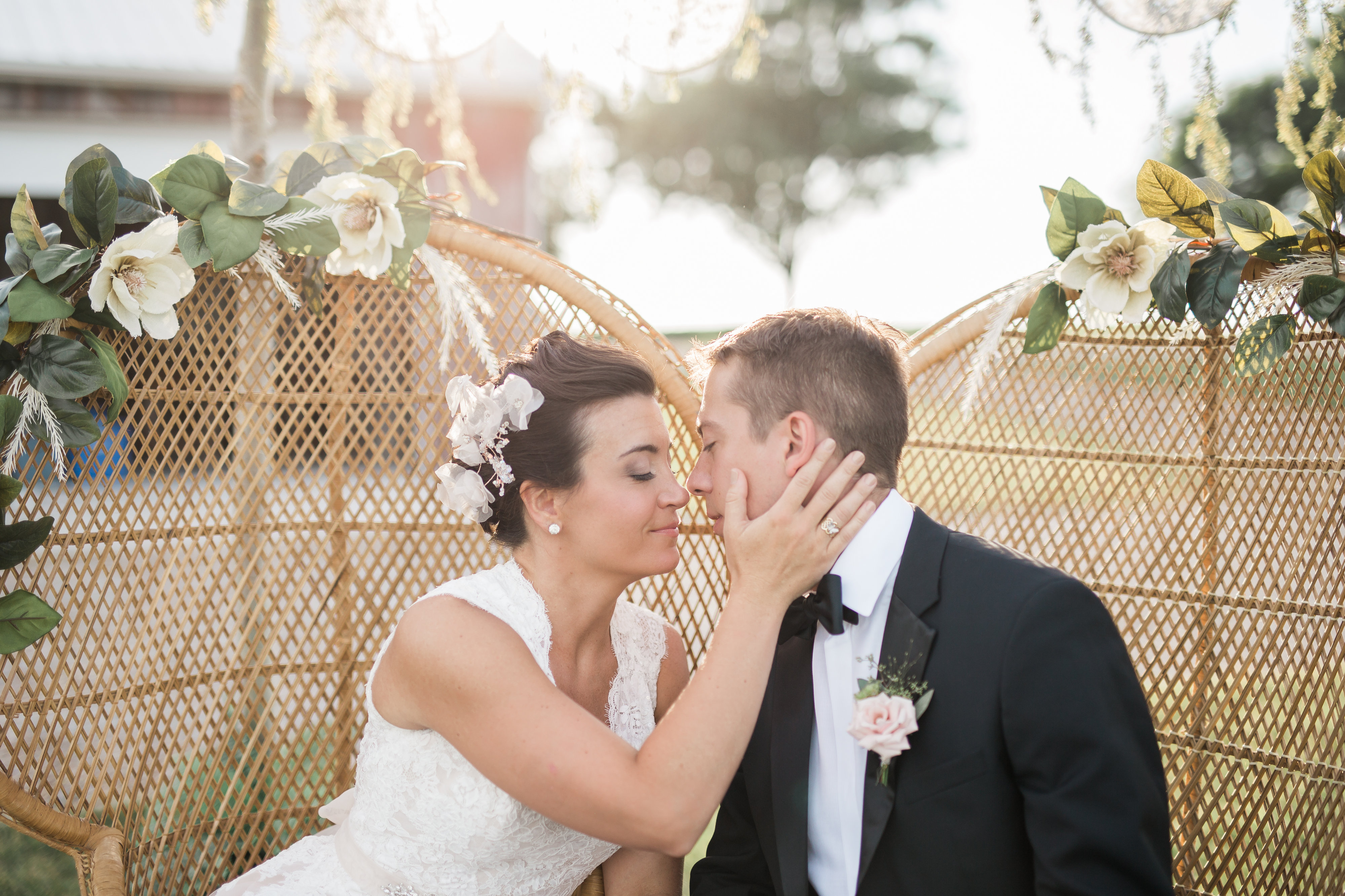 View More: http://oh-snap-photography.pass.us/styled-session